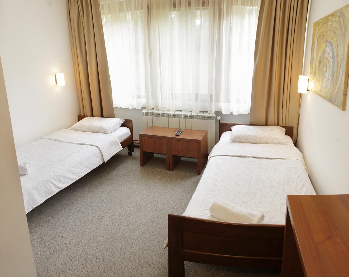 Hotel Happy Dimitrovgrad Exterior photo